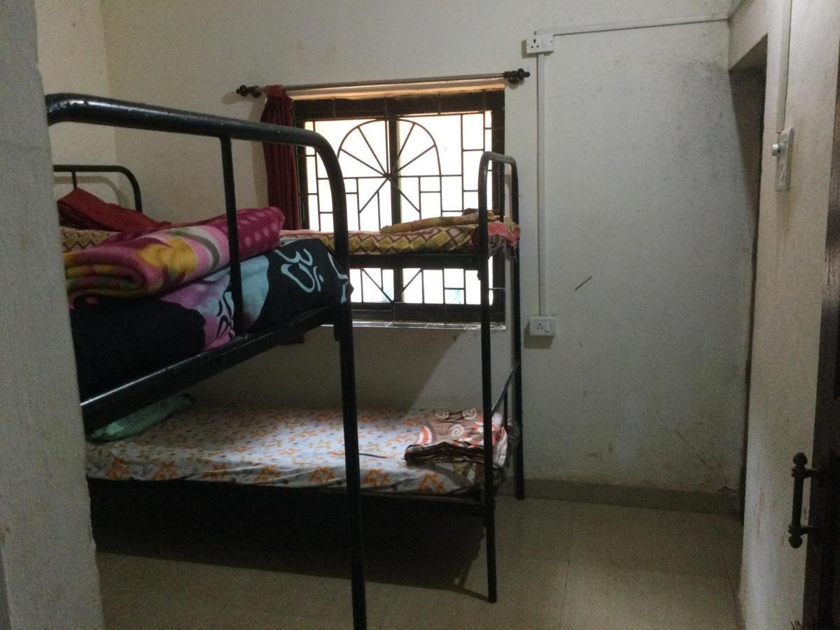 Hippie Hostel Or Goamazing Hostel أنجونا المظهر الخارجي الصورة