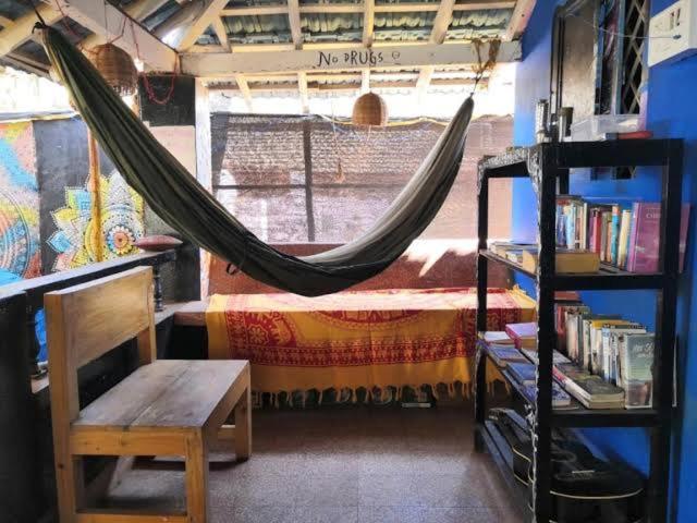 Hippie Hostel Or Goamazing Hostel أنجونا المظهر الخارجي الصورة