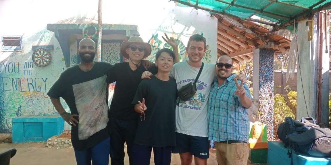 Hippie Hostel Or Goamazing Hostel أنجونا المظهر الخارجي الصورة