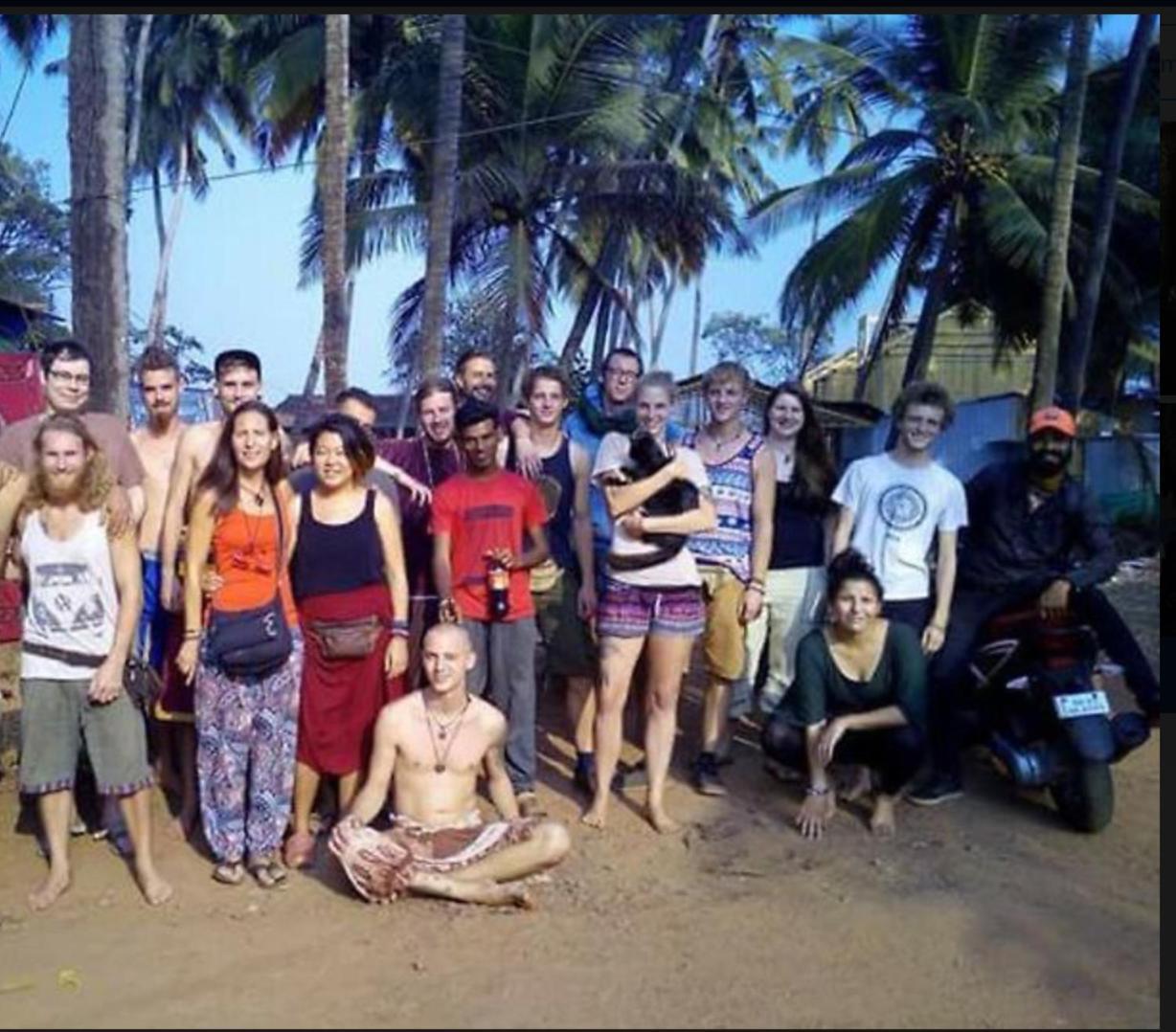 Hippie Hostel Or Goamazing Hostel أنجونا المظهر الخارجي الصورة