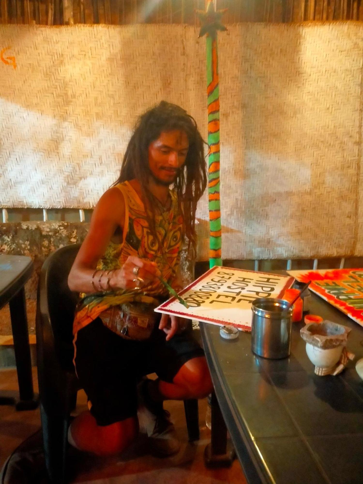 Hippie Hostel Or Goamazing Hostel أنجونا المظهر الخارجي الصورة